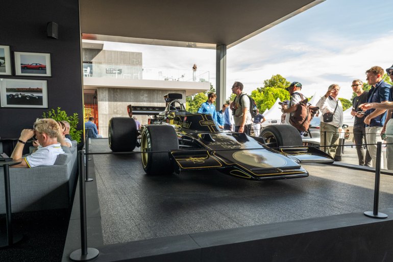 Race car at Goodwood Festival of Speed, protected by Absolute Surface Mounted Barrier in black Race car at Goodwood Festival of Speed, protected by Absolute Surface Mounted Barrier in black