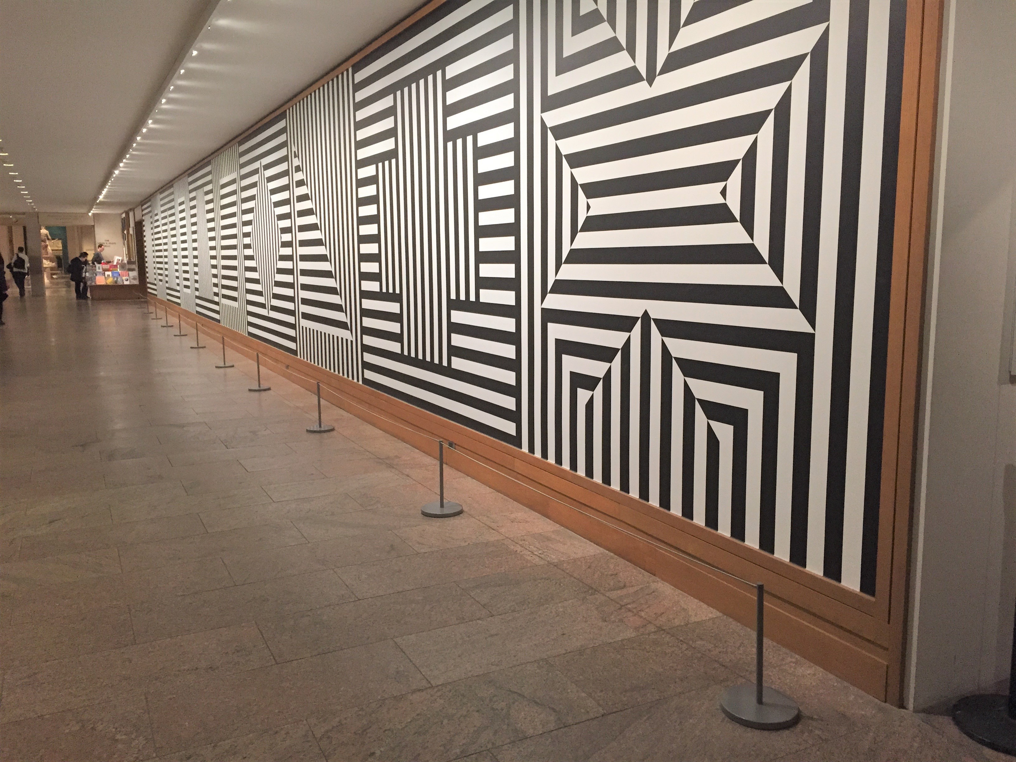 Freestanding Art Barrier 400mm, grey finish, in use at The Met, New York